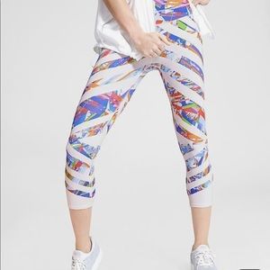 Athleta Kaleidoscope Capris NWOT